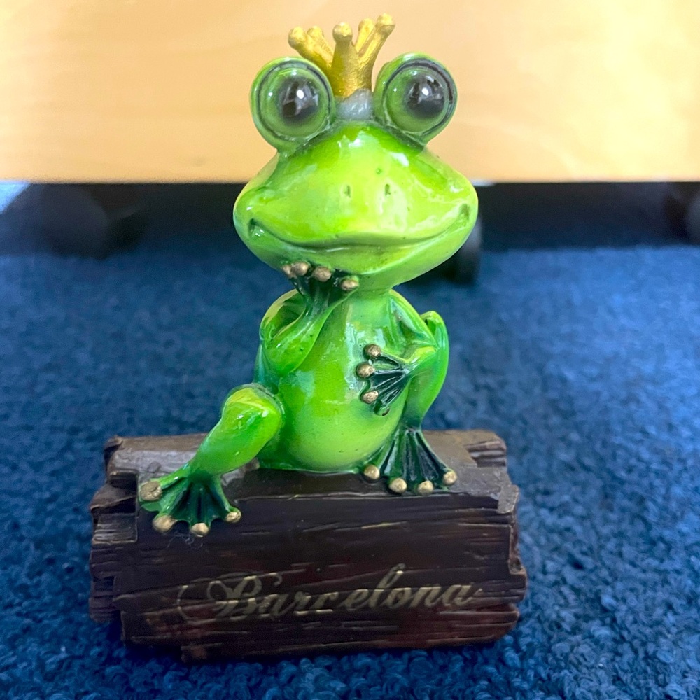 Barcelona Frog Souvenir